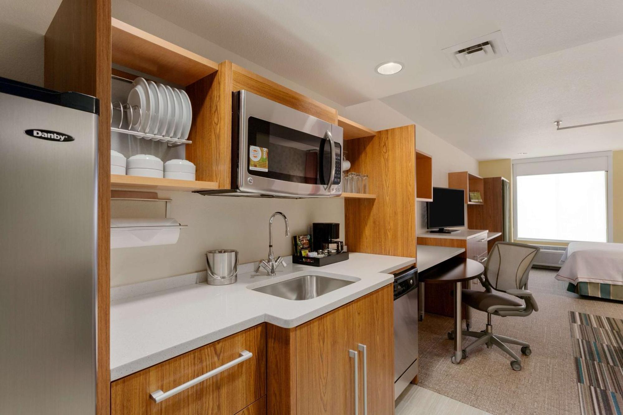 Home2 Suites By Hilton Denver West / Federal Center Лейквуд Экстерьер фото