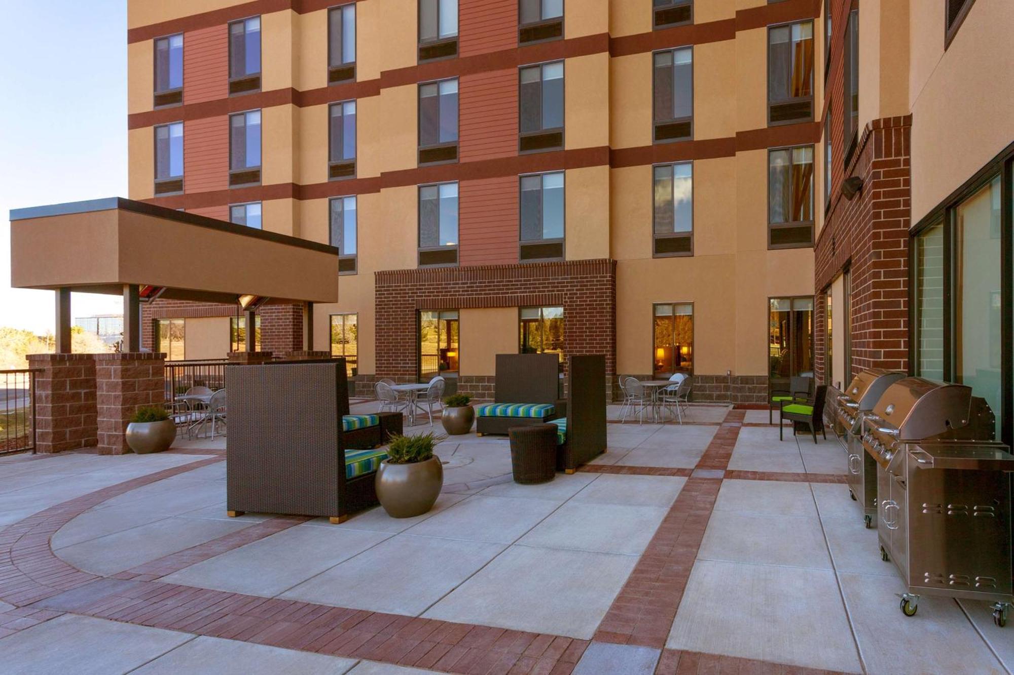Home2 Suites By Hilton Denver West / Federal Center Лейквуд Экстерьер фото